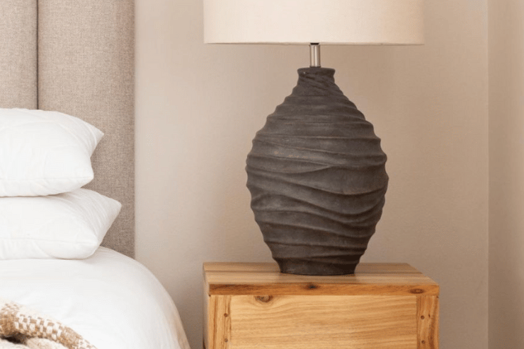 Stylish Ways to Decorate Your Bedroom Four Walls