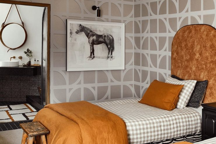 Bedroom decor La Grange Interiors