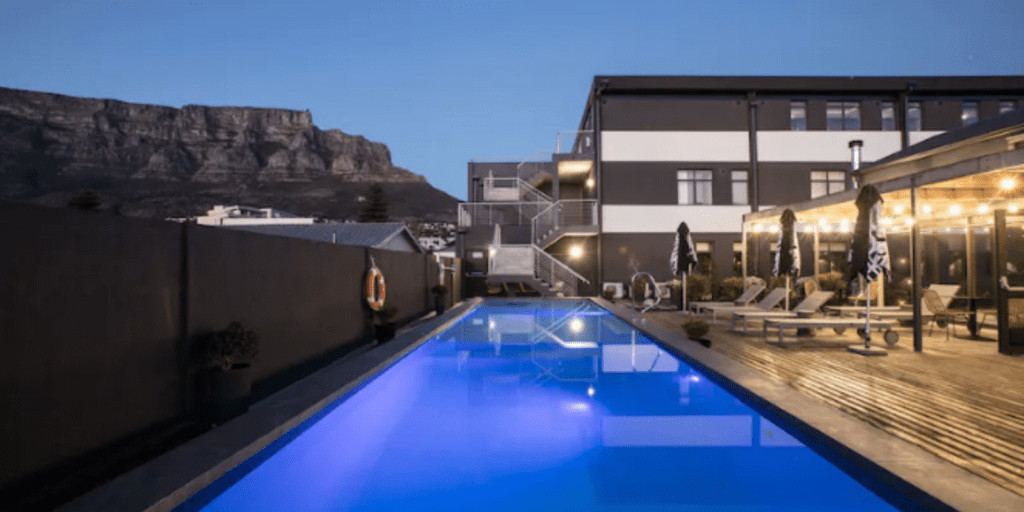 Rooftop Retreats