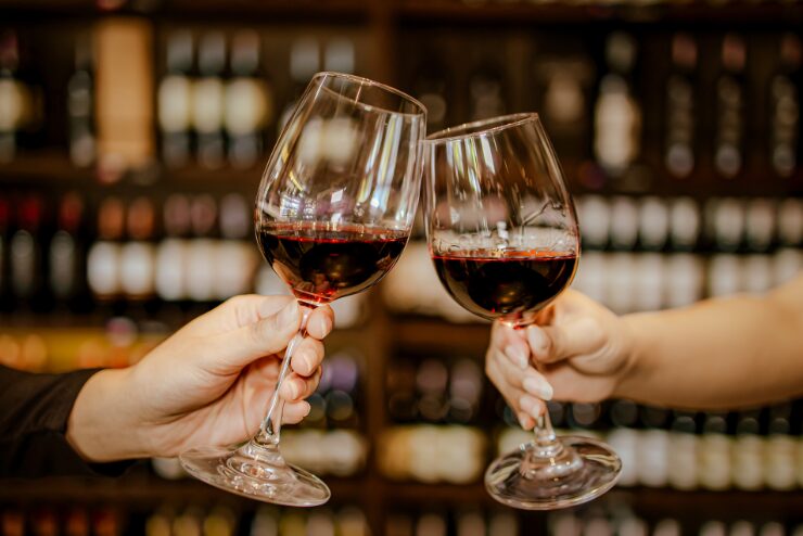Shades of Syrah Wine Tasting